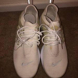 Women’s Nike presto